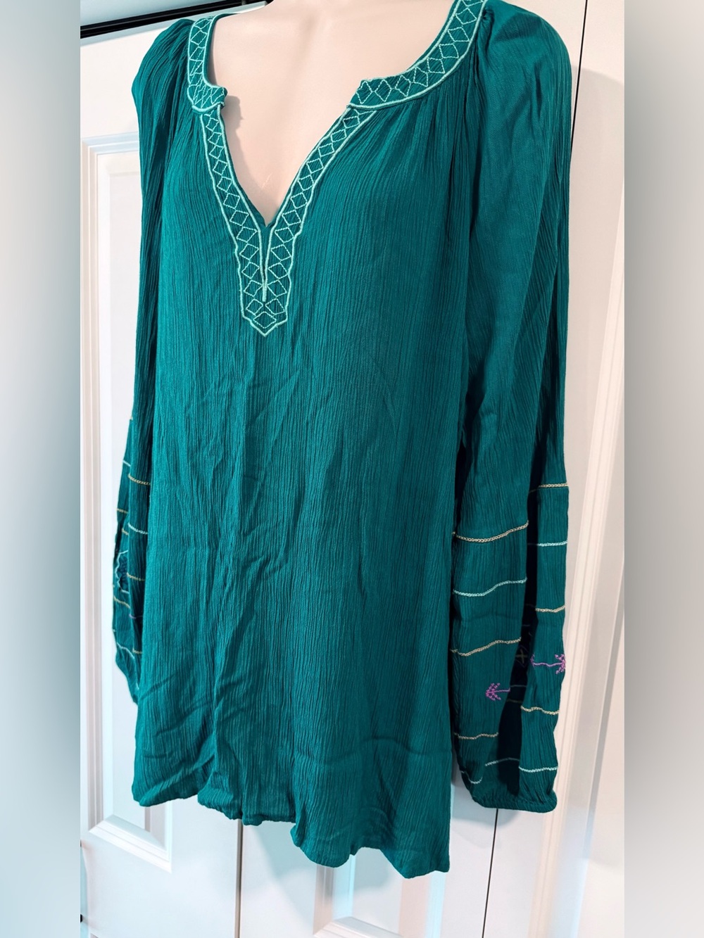 Lane Bryant turquoise gauze tunic top embroidered 14